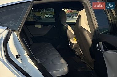 Ліфтбек Tesla Model S 2014 в Вінниці
