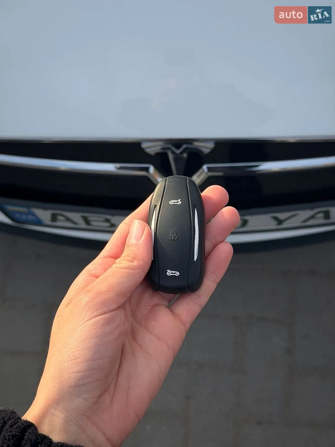 2014 Tesla Model S - мініатюра 13