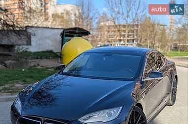 Ліфтбек Tesla Model S 2013 в Львові