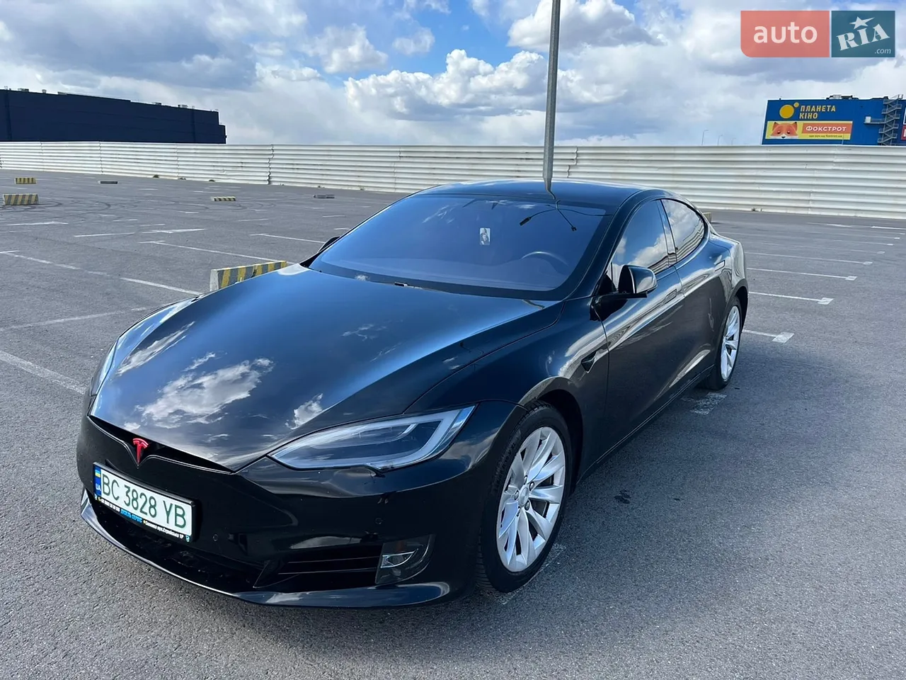 2017 Tesla Model S - мініатюра 21