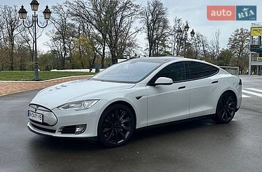 Лифтбек Tesla Model S 2013 в Одессе