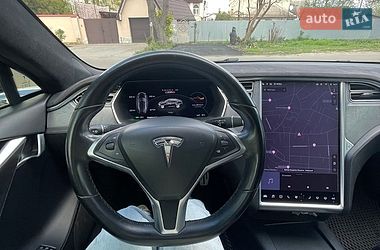 Лифтбек Tesla Model S 2017 в Одессе