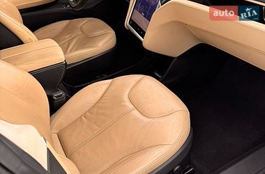 Лифтбек Tesla Model S 2014 в Киеве
