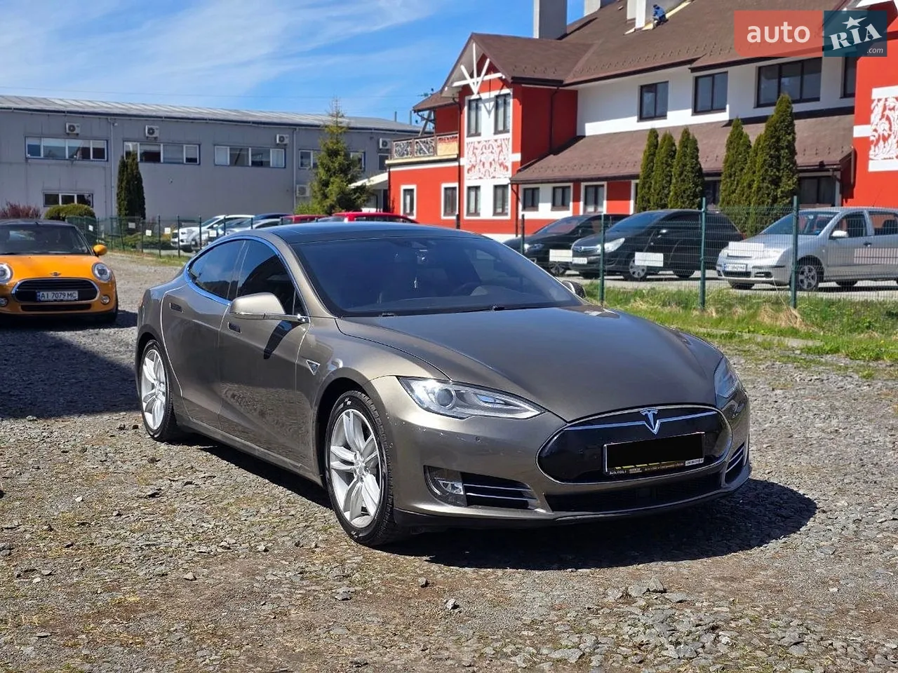 2015 Tesla Model S - мініатюра 14