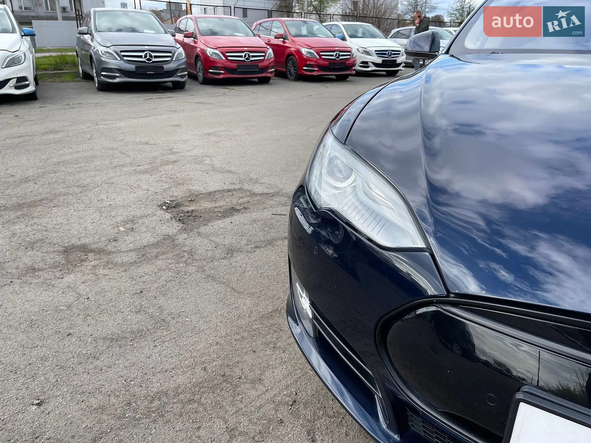 2014 Tesla Model S - мініатюра 3