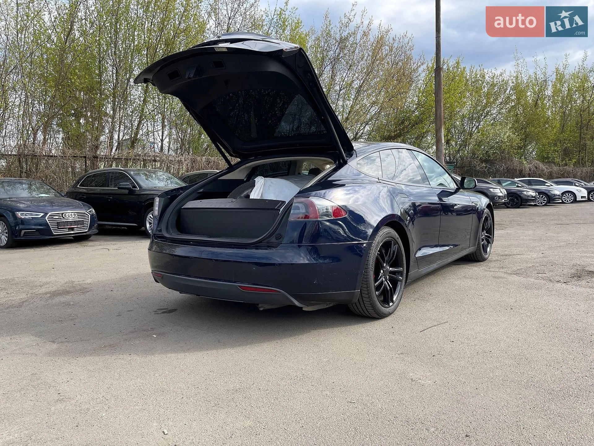 2014 Tesla Model S - мініатюра 28
