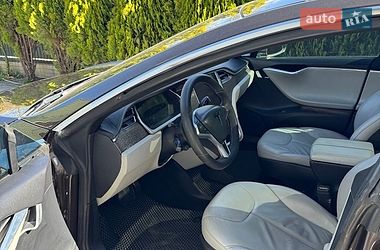 Ліфтбек Tesla Model S 2013 в Дунаївцях