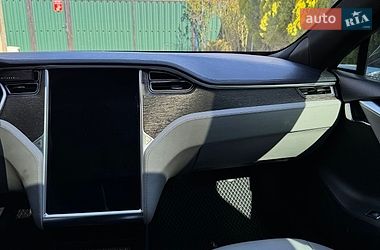 Ліфтбек Tesla Model S 2013 в Дунаївцях