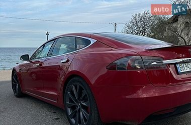 Лифтбек Tesla Model S 2020 в Черноморске