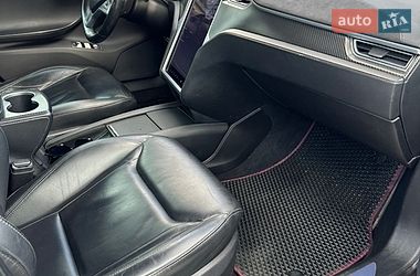 Ліфтбек Tesla Model S 2015 в Житомирі