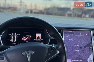 Лифтбек Tesla Model S 2016 в Буче