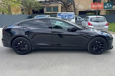 Ліфтбек Tesla Model S 2022 в Львові