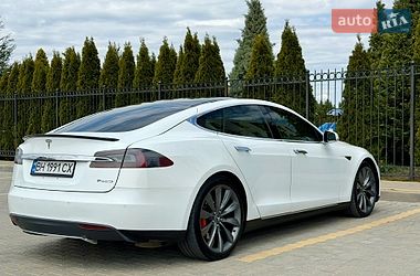 Лифтбек Tesla Model S 2014 в Одессе