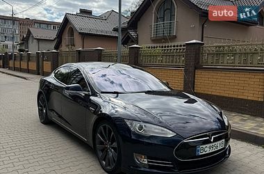 Лифтбек Tesla Model S 2014 в Стрые