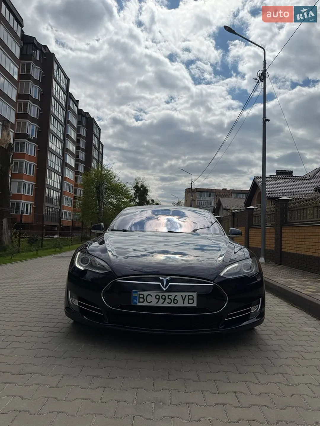 2014 Tesla Model S - мініатюра 4