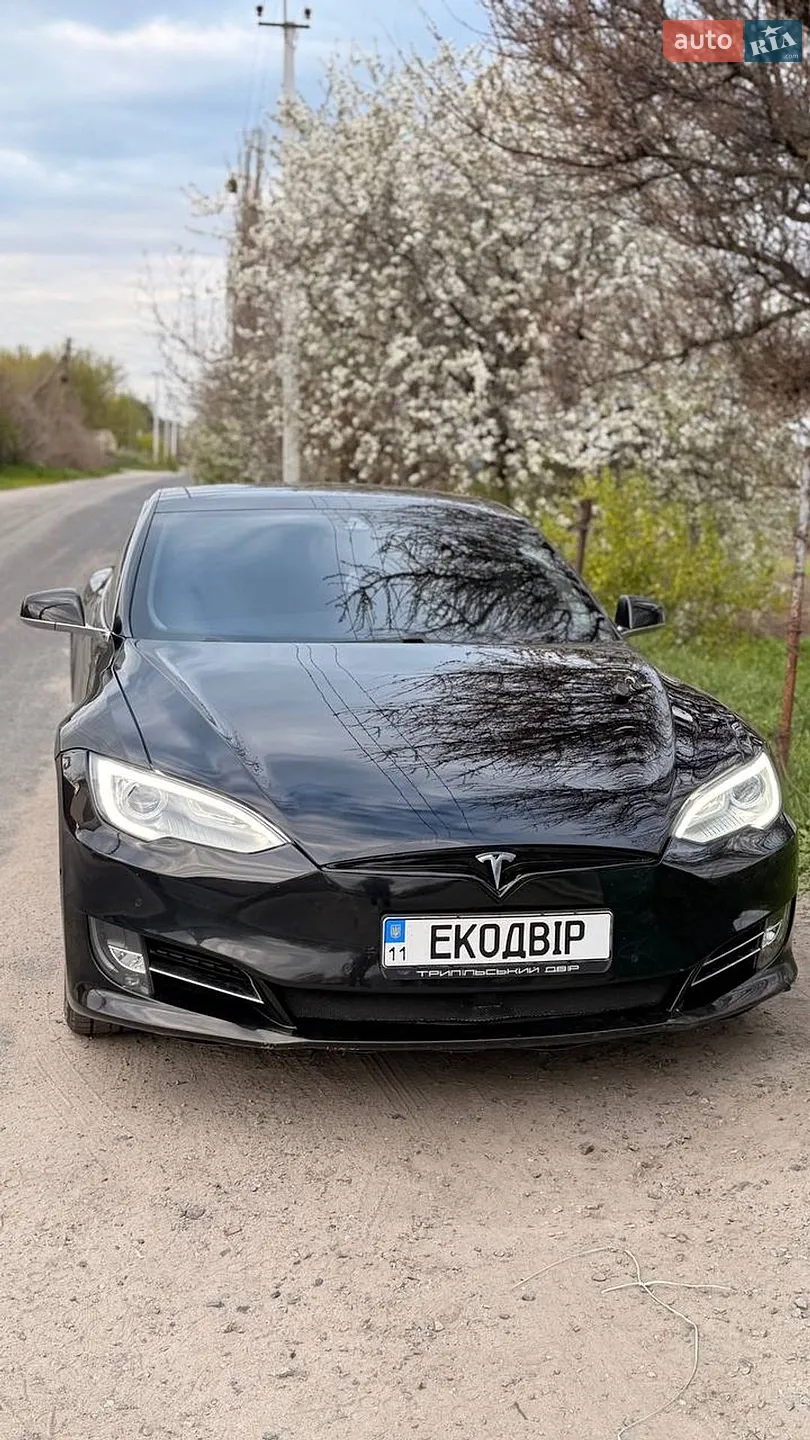 2015 Tesla Model S - мініатюра 3