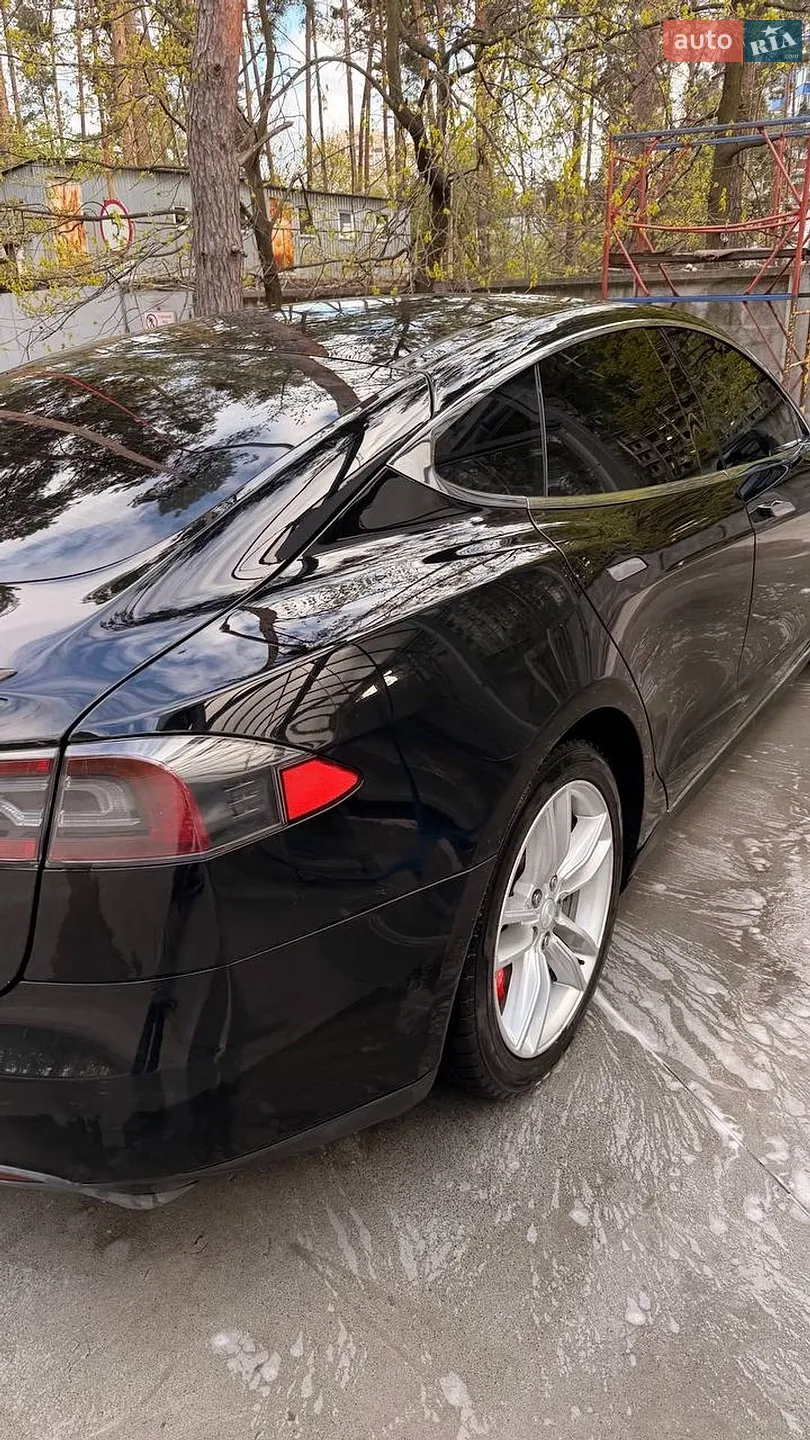 2015 Tesla Model S - мініатюра 11