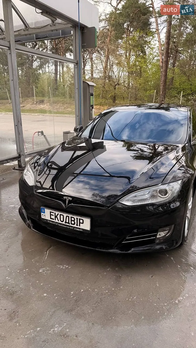 2015 Tesla Model S - мініатюра 8
