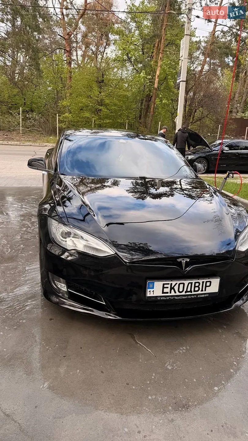 2015 Tesla Model S - мініатюра 2