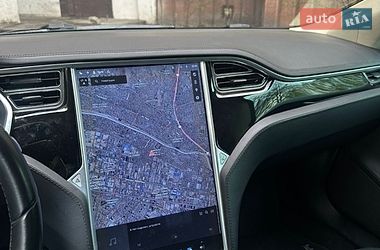 Лифтбек Tesla Model S 2013 в Киеве
