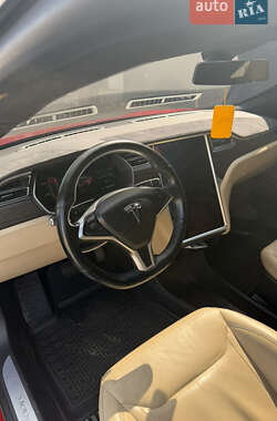 Лифтбек Tesla Model S 2016 в Харькове