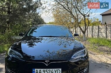 Ліфтбек Tesla Model S 2018 в Одесі