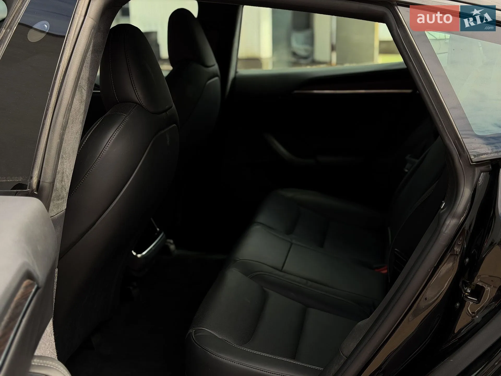 2022 Tesla Model S - мініатюра 16