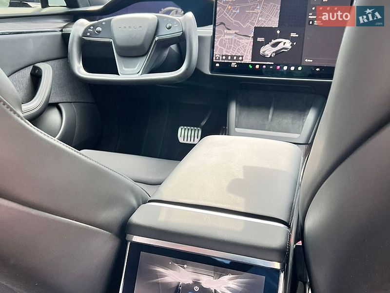 Ліфтбек Tesla Model S 2022 в Івано-Франківську