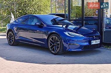 Лифтбек Tesla Model S 2021 в Львове