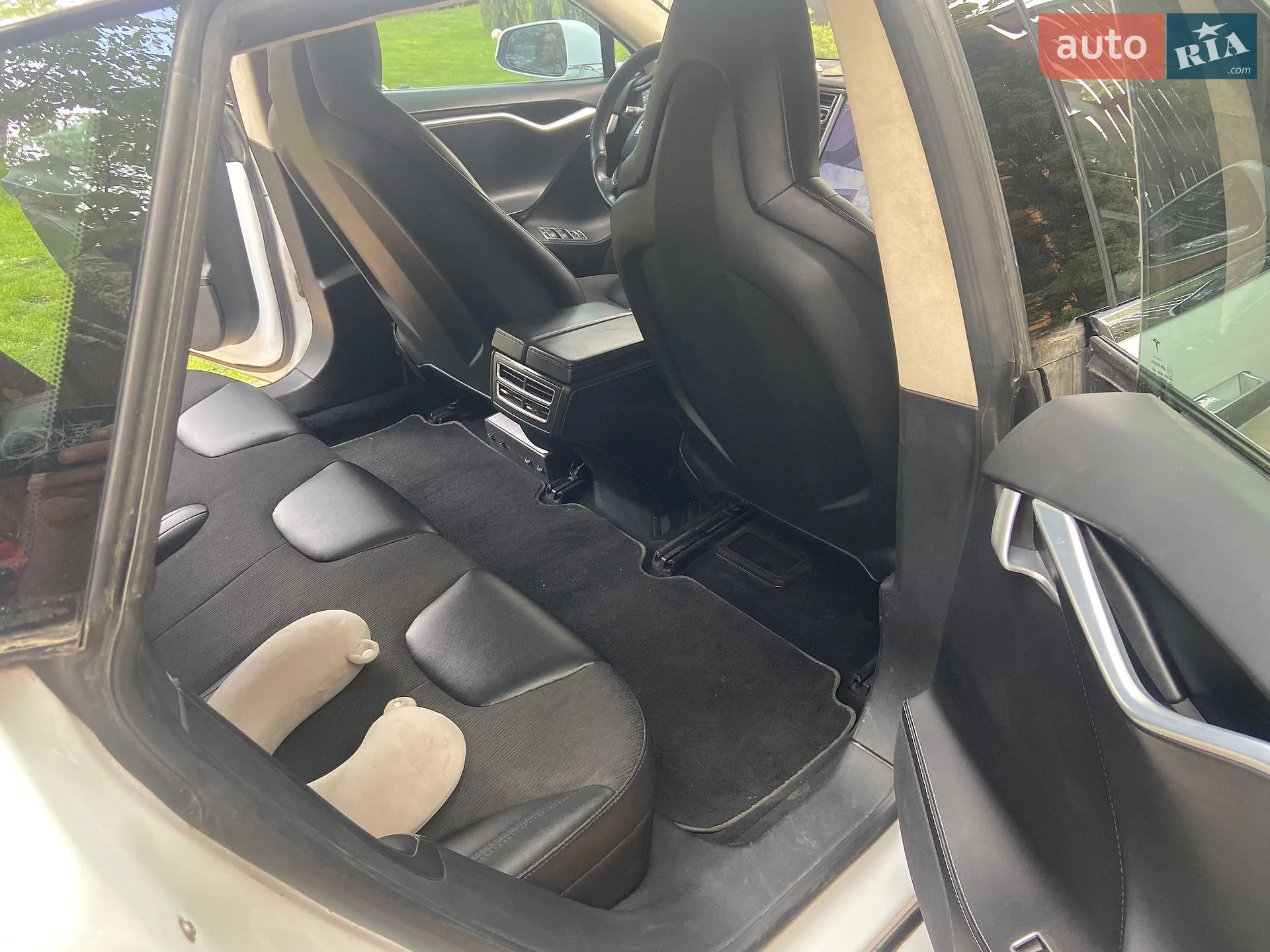 2016 Tesla Model S - мініатюра 17
