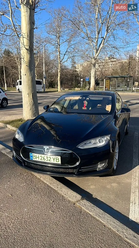 2014 Tesla Model S - мініатюра 14