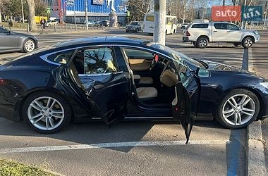 Лифтбек Tesla Model S 2013 в Одессе