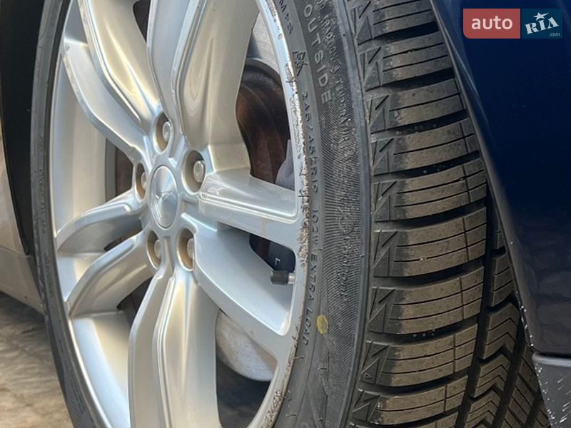 Лифтбек Tesla Model S 2013 в Одессе