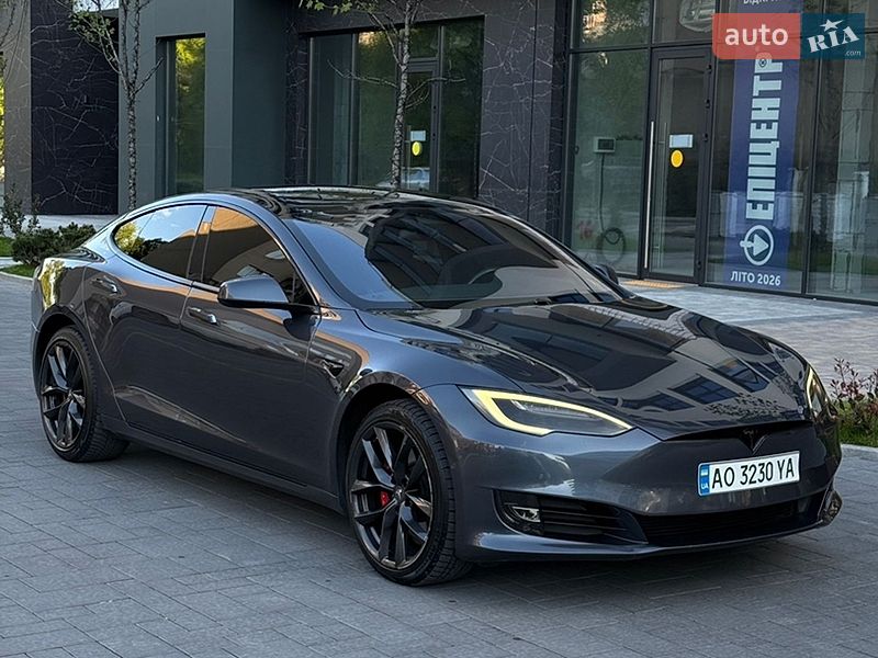 Ліфтбек Tesla Model S 2019 в Тячеві фото Ліфтбек Tesla Model S 2019 в Тячеві
