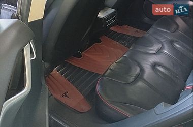Ліфтбек Tesla Model S 2013 в Кам'янець-Подільському