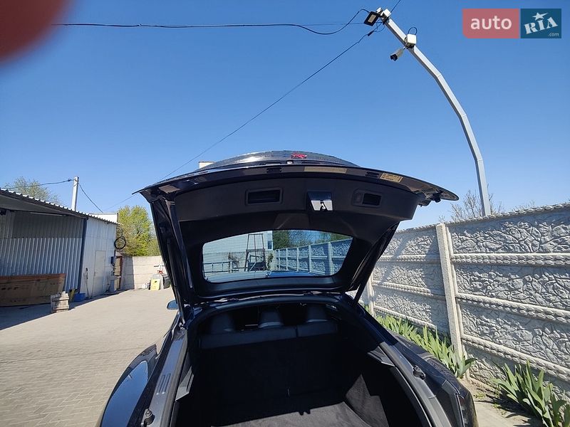 Лифтбек Tesla Model S 2014 в Черкассах