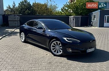 Лифтбек Tesla Model S 2013 в Одессе
