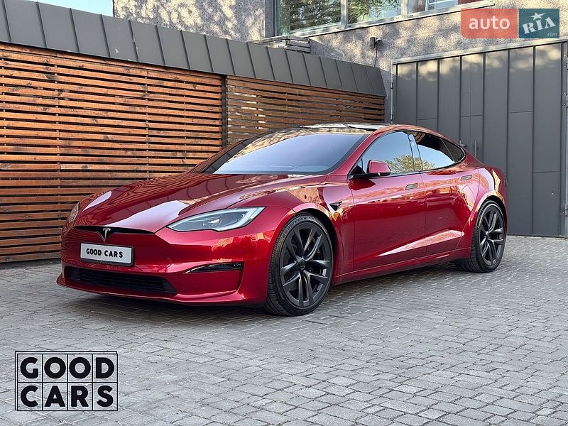 Ліфтбек Tesla Model S 2024 в Одесі