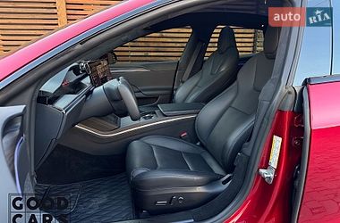 Ліфтбек Tesla Model S 2024 в Одесі