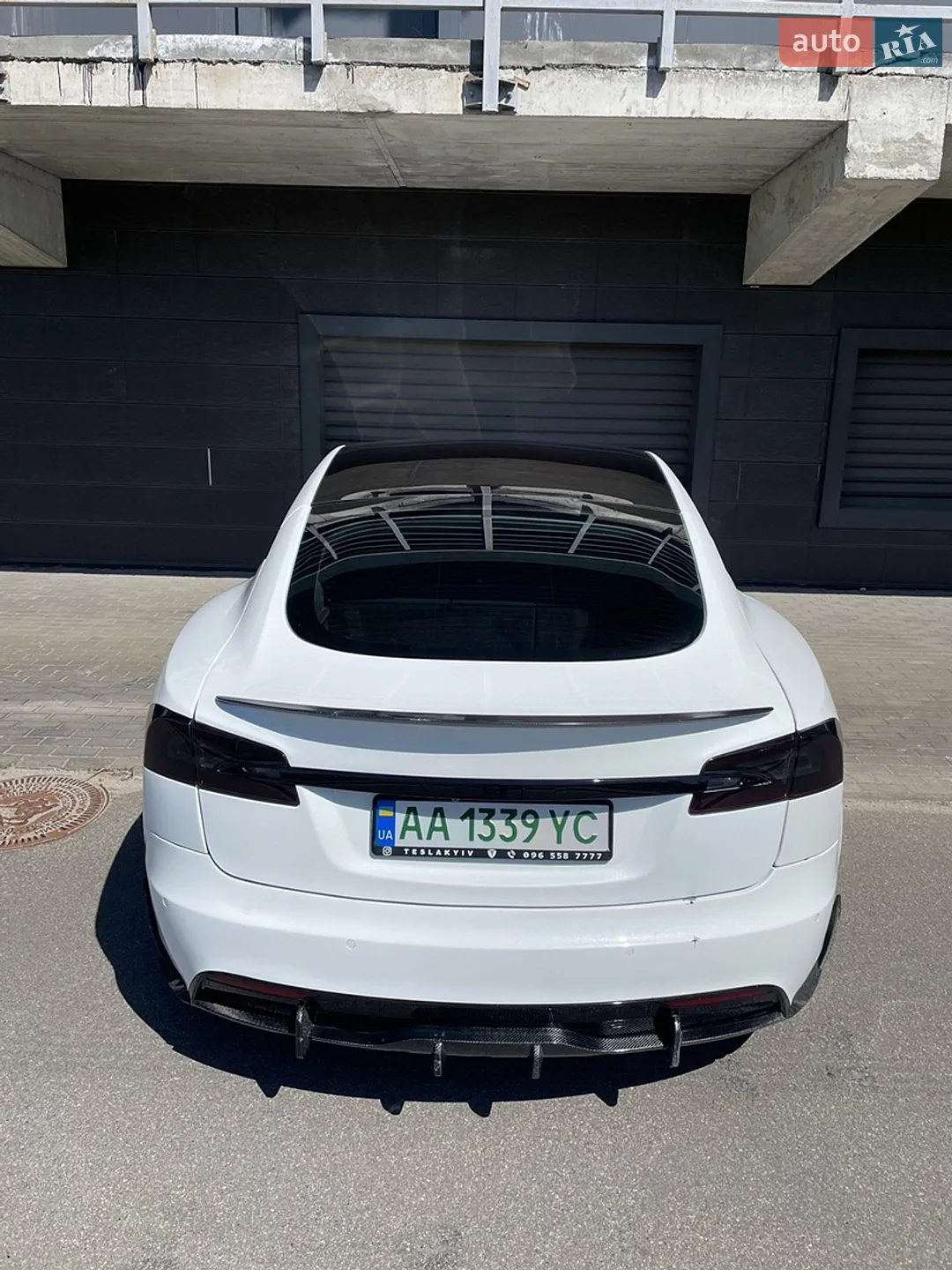 2021 Tesla Model S - мініатюра 18