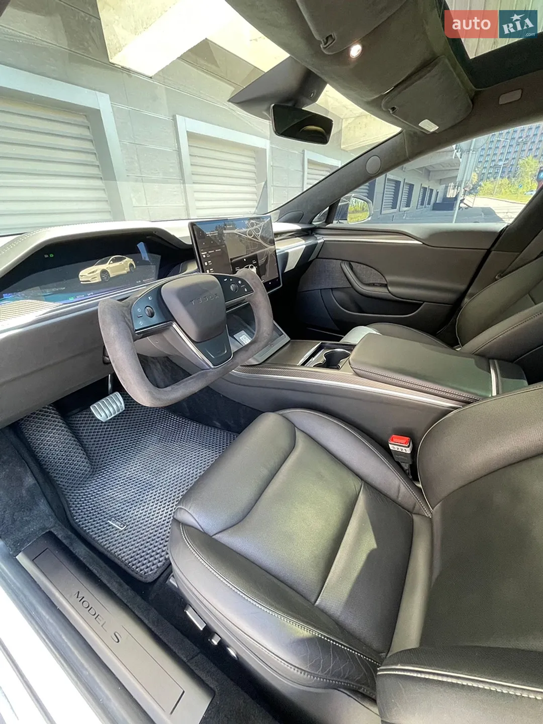 2021 Tesla Model S - мініатюра 21