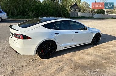 Лифтбек Tesla Model S 2018 в Василькове