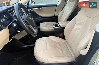 Лифтбек Tesla Model S 2014 в Ровно