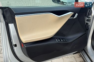 Лифтбек Tesla Model S 2014 в Ровно