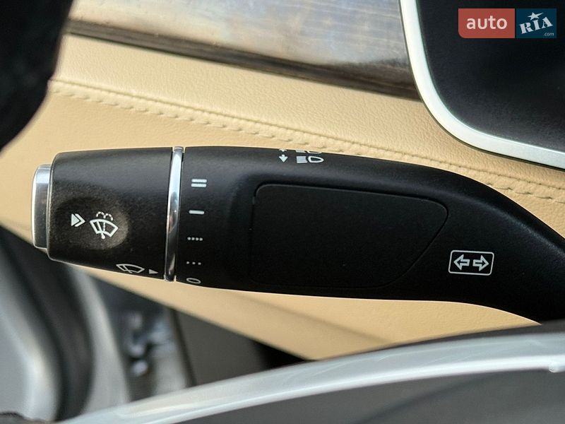 Лифтбек Tesla Model S 2014 в Ровно