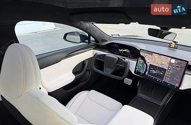 Лифтбек Tesla Model S 2024 в Запорожье