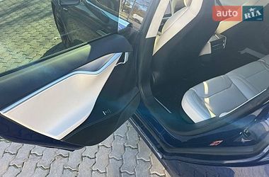 Лифтбек Tesla Model S 2017 в Кременчуге