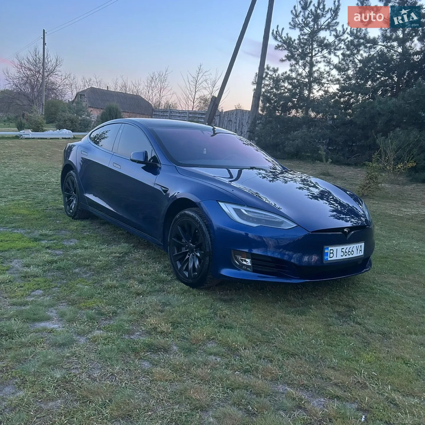 2017 Tesla Model S - фото 1