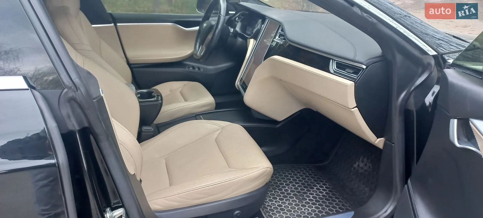 2016 Tesla Model S - мініатюра 13