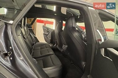 Ліфтбек Tesla Model S 2018 в Львові